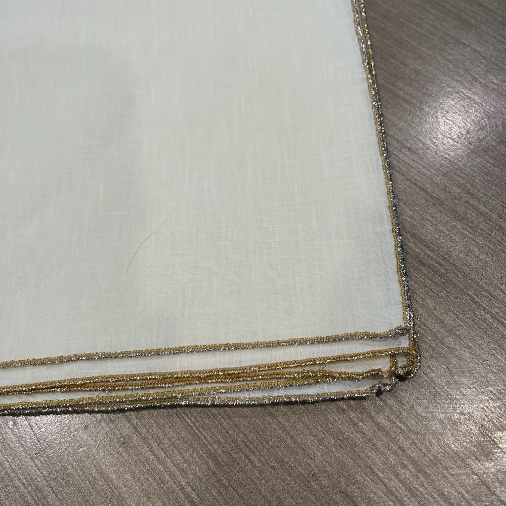 Linen table napkins with gold trim 7 X 17  Lot of 8